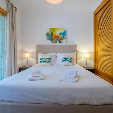 D. Sebastiao Townhouse *